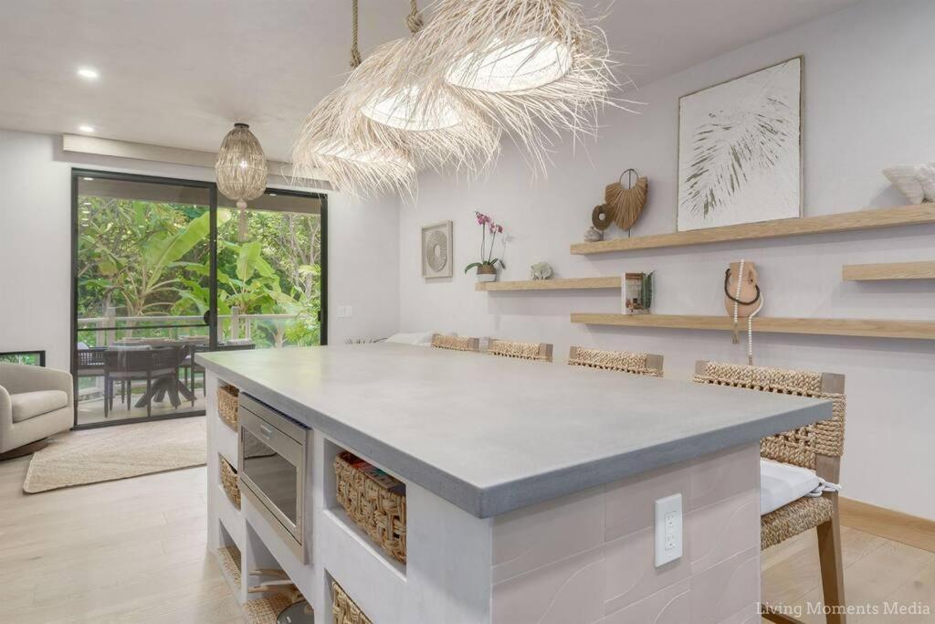 Aloha Moon - A Chic And Dreamy Modern Tropical Hideaway! Lejlighed Wailea  Eksteriør billede
